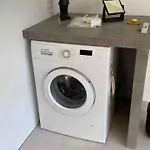 Modernes Penthouse-loft Mit Konuskarte Fuer Kostenfreien Oepnv Apartment
