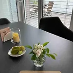 Modernes Penthouse-loft Mit Konuskarte Fuer Kostenfreien Oepnv *