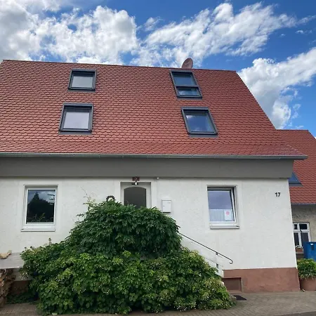 Neues Penthouse-loft Mit Konuskarte Fuer Gratis Oepnv *