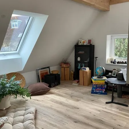 Apartment Neues Penthouse-loft Mit Konuskarte Fuer Gratis Oepnv *