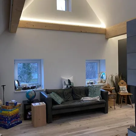 Modernes Penthouse-loft Mit Konuskarte Fuer Kostenfreien Oepnv Ehrenkirchen