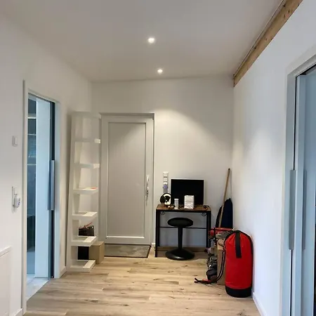Apartment Neues Penthouse-loft Mit Konuskarte Fuer Gratis Oepnv Ehrenkirchen